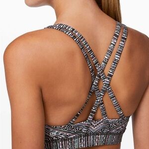 Lululemon Women's Strappy Back Sports Bra - Black and White